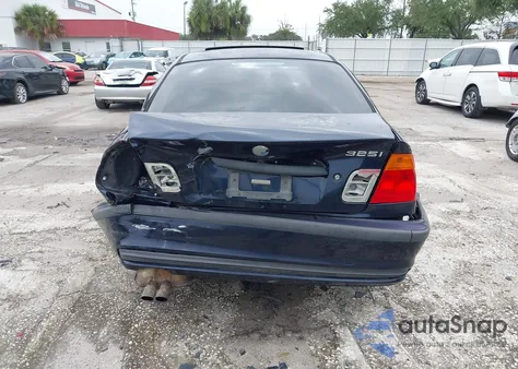 2001 BMW 325 z USA, uszkodzony, nr VIN WBAAN37451NJ13301